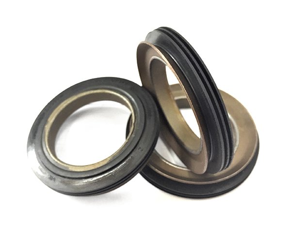 AGRICULTURE OIL SEALS